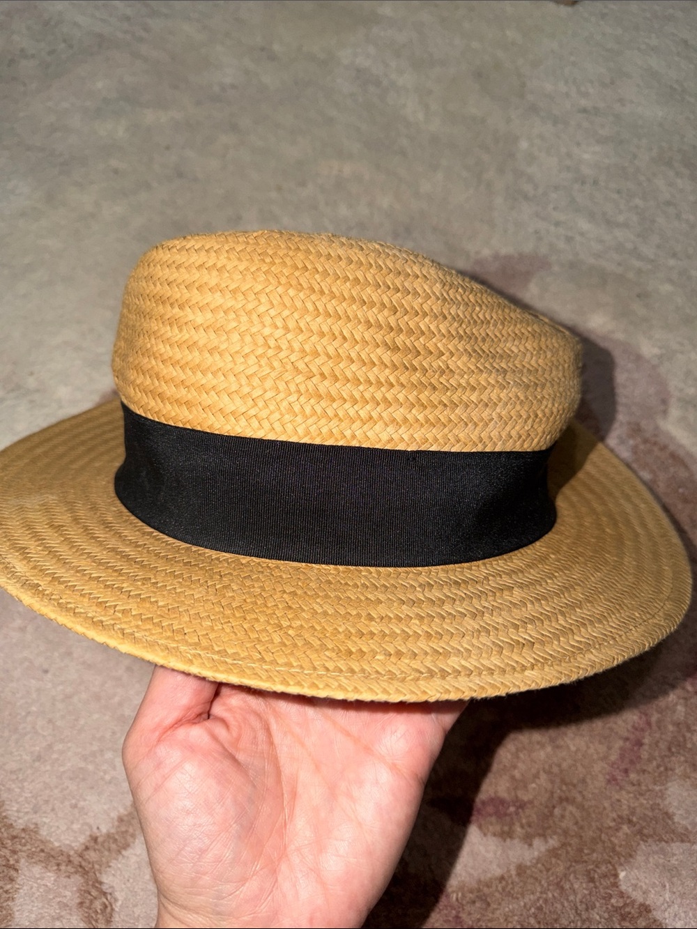 H&M Women’s Tan Straw Fedora Hat with Black Band - Picture 3 of 6